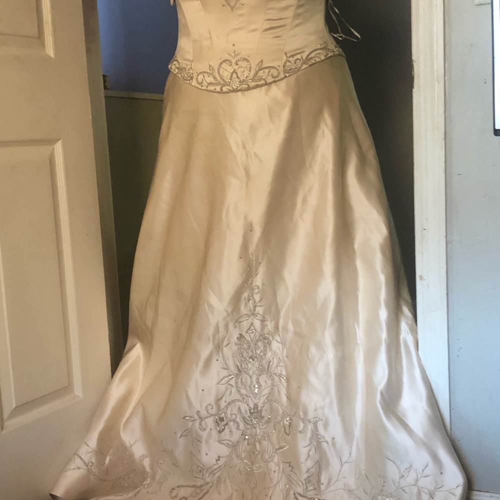 Nicole Miller 2 piece corset wedding gown